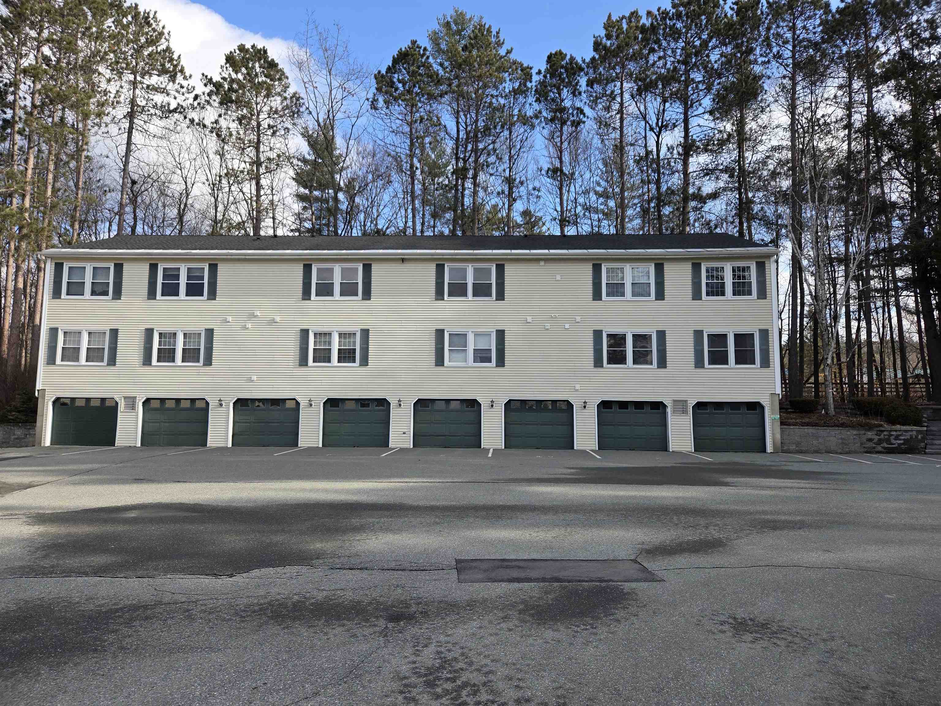 204 Mechanic Street, Unit 17 Lebanon, NH 03766 - Photo 3 of 28