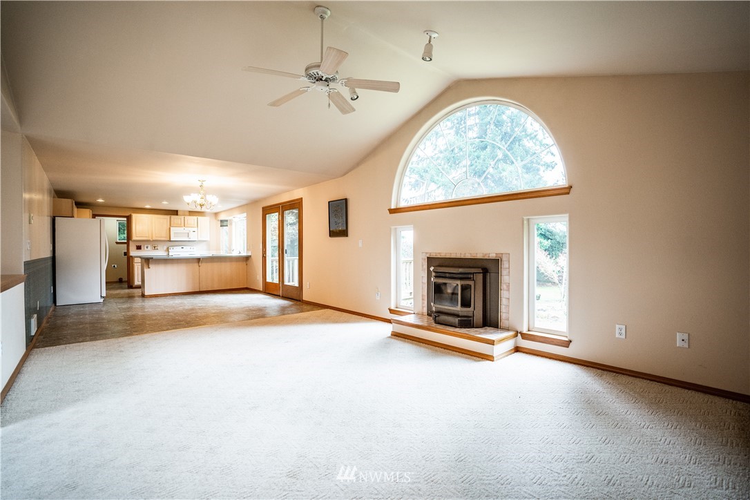 8928 Armstrong Road Southwest Tumwater, WA 98512 - Photo 16 of 39 Gallery Image 16
