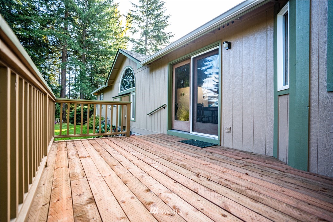 8928 Armstrong Road Southwest Tumwater, WA 98512 - Photo 8 of 39 Gallery Image 8