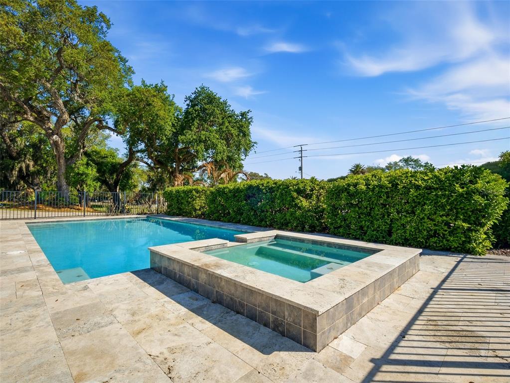 428 North Riverside Drive Edgewater, FL 32132 - Photo 3 of 51