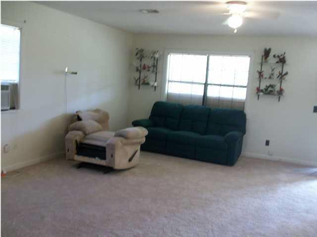 11380 6 Pack Road Milton, FL 32583 - Photo 14 of 22 Livingroom view. Still moving furniture out.