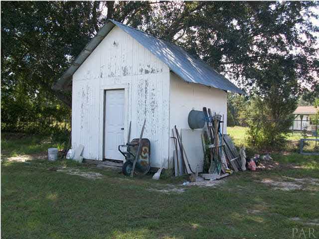 11380 6 Pack Road Milton, FL 32583 - Photo 18 of 22 Shed