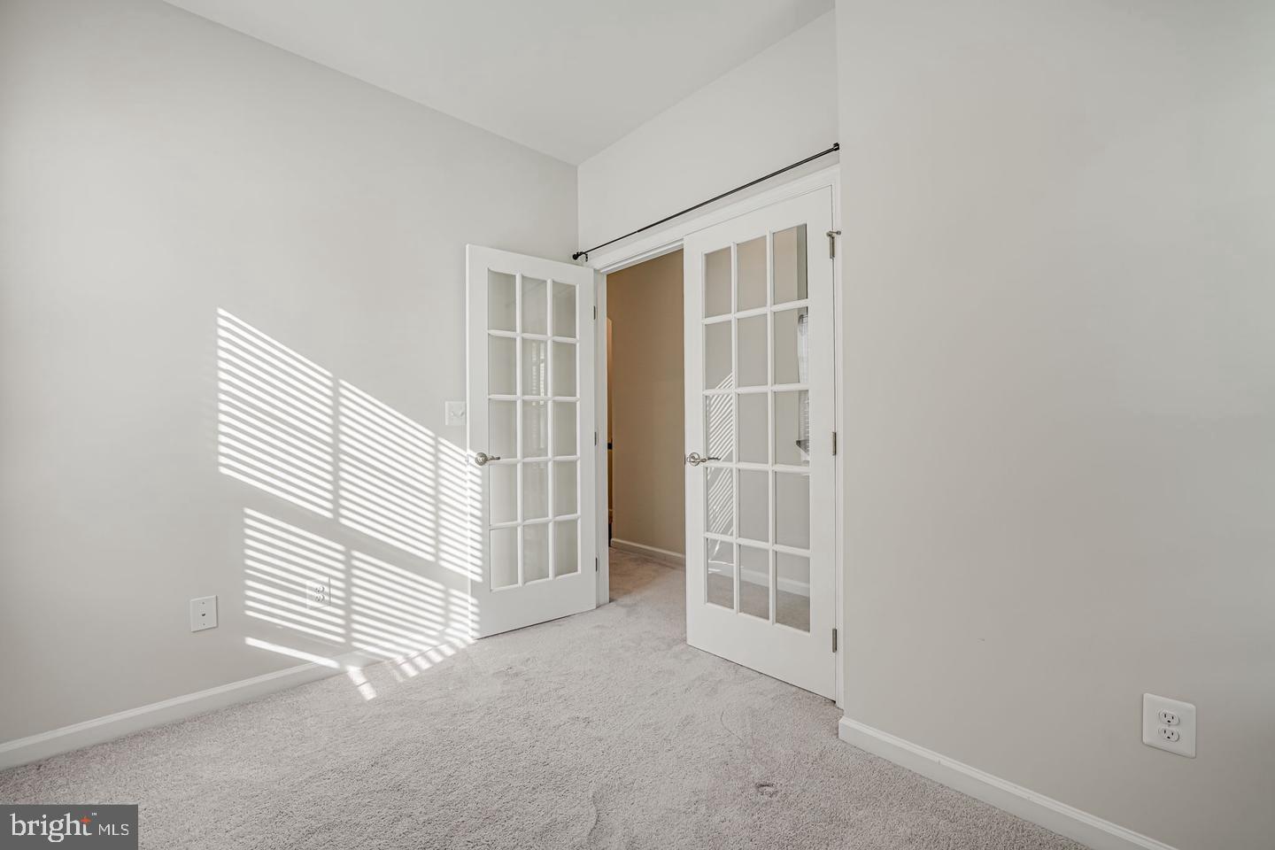 18339 Reaper Hl Court Triangle, VA 22172 - Photo 20 of 34 a view of a livingroom with stairs