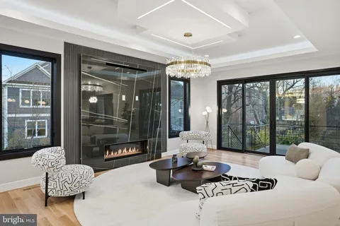 $2,995,000 | 1805 Franklin Avenue, McLean, VA 22101