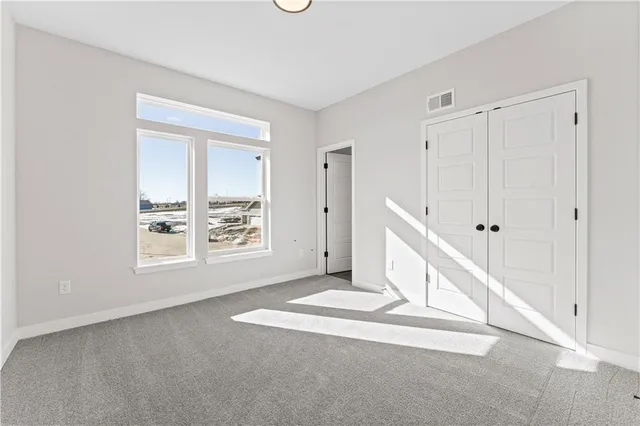 $528,308 | 508 Southwest Amara Drive, Spring Hill, KS 66083