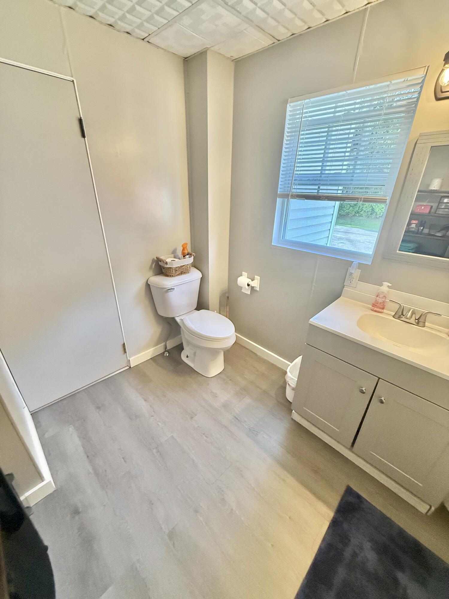 18 Talbot Road Madawaska, ME 04773 - Photo 57 of 89 First Floor Bath