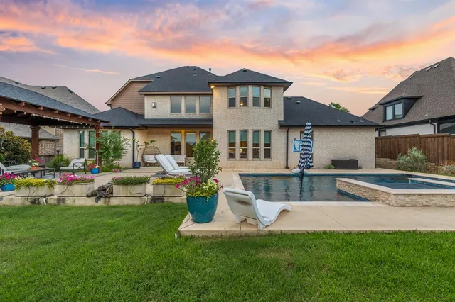 $8,900 | 204 Old Grove Road, Colleyville, TX 76034