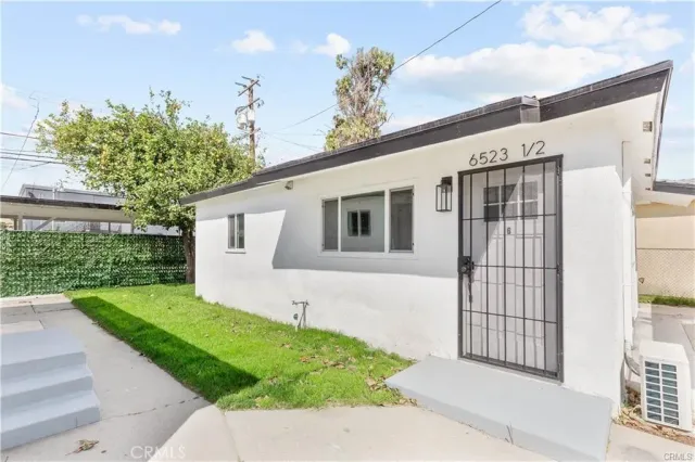 $2,600 | 6523 Ajax Avenue, Bell Gardens, CA 90201