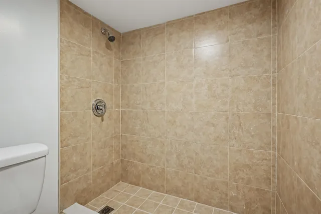 $4,000 | 91 A Palisade Avenue, Unit 1, Jersey City, NJ 07306