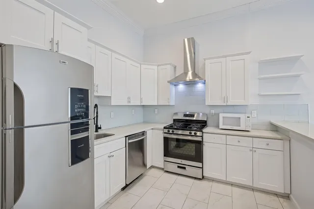 $4,000 | 91 A Palisade Avenue, Unit 1, Jersey City, NJ 07306