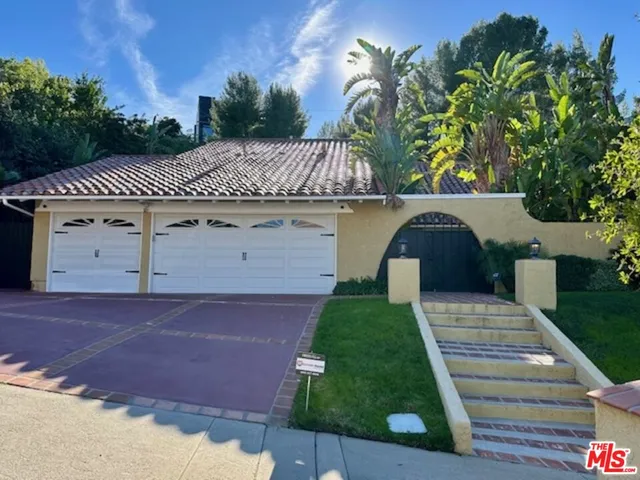$8,200 | 18154 Sweet Elm Drive, Encino, CA 91316