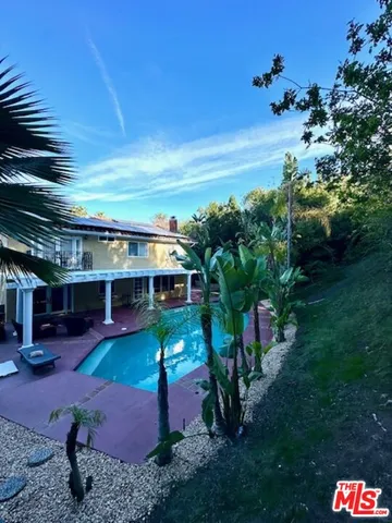 $8,200 | 18154 Sweet Elm Drive, Encino, CA 91316