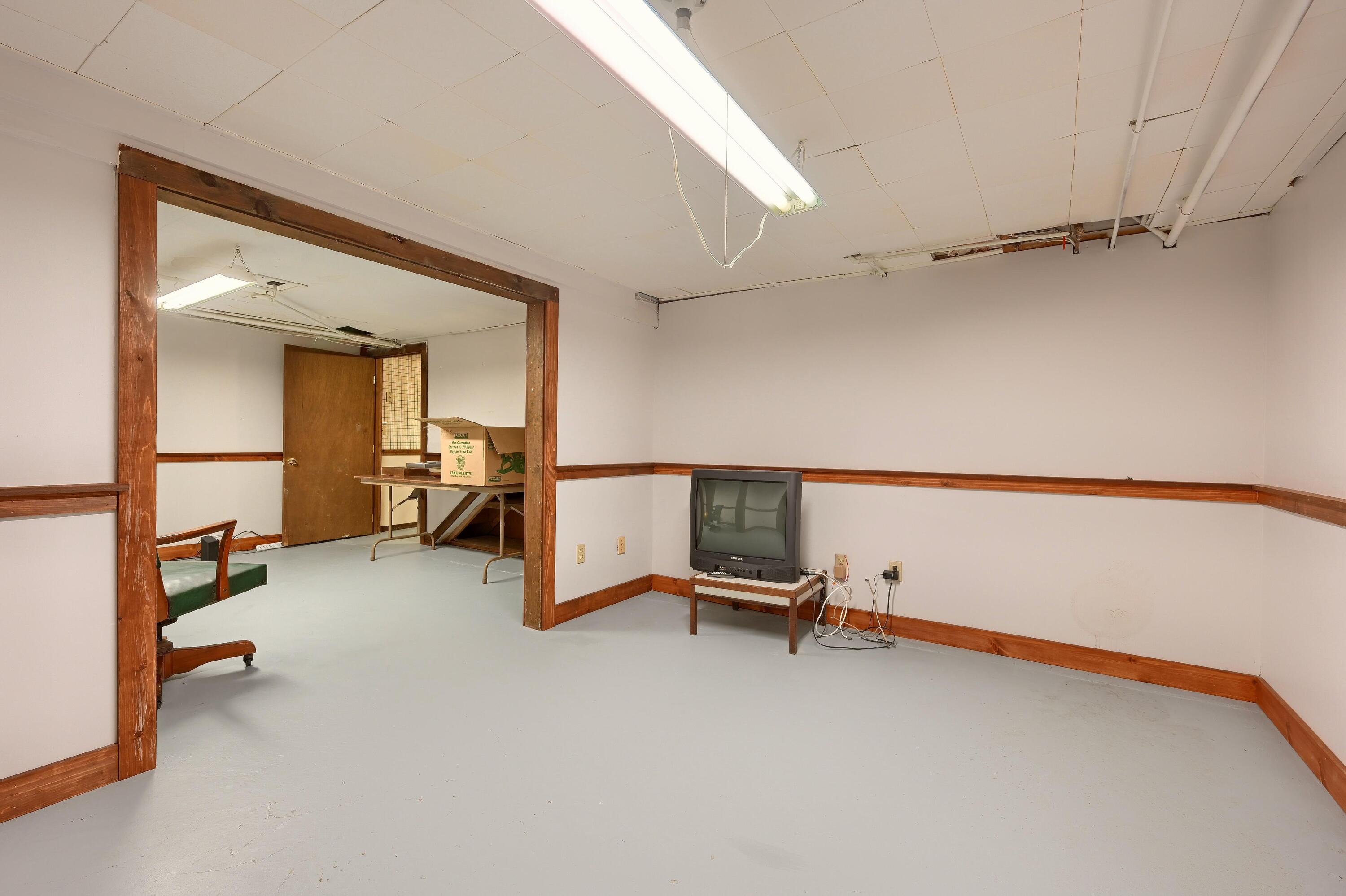 28 Blueberry Hill Road Hyannis, MA 02601 - Photo 38 of 44 10_Amenities_DSC_4748