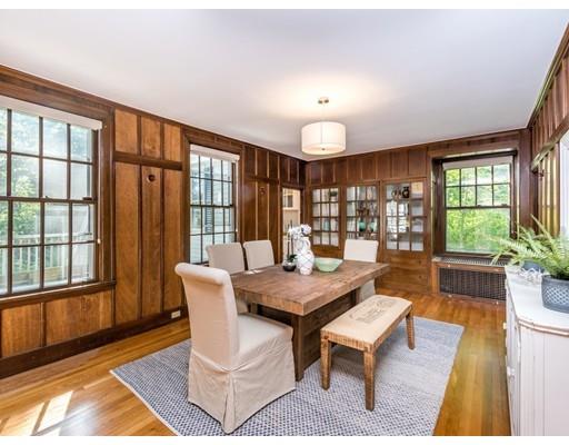 131 Bishopsgate Road Newton, MA 02459 - Photo 8 of 42