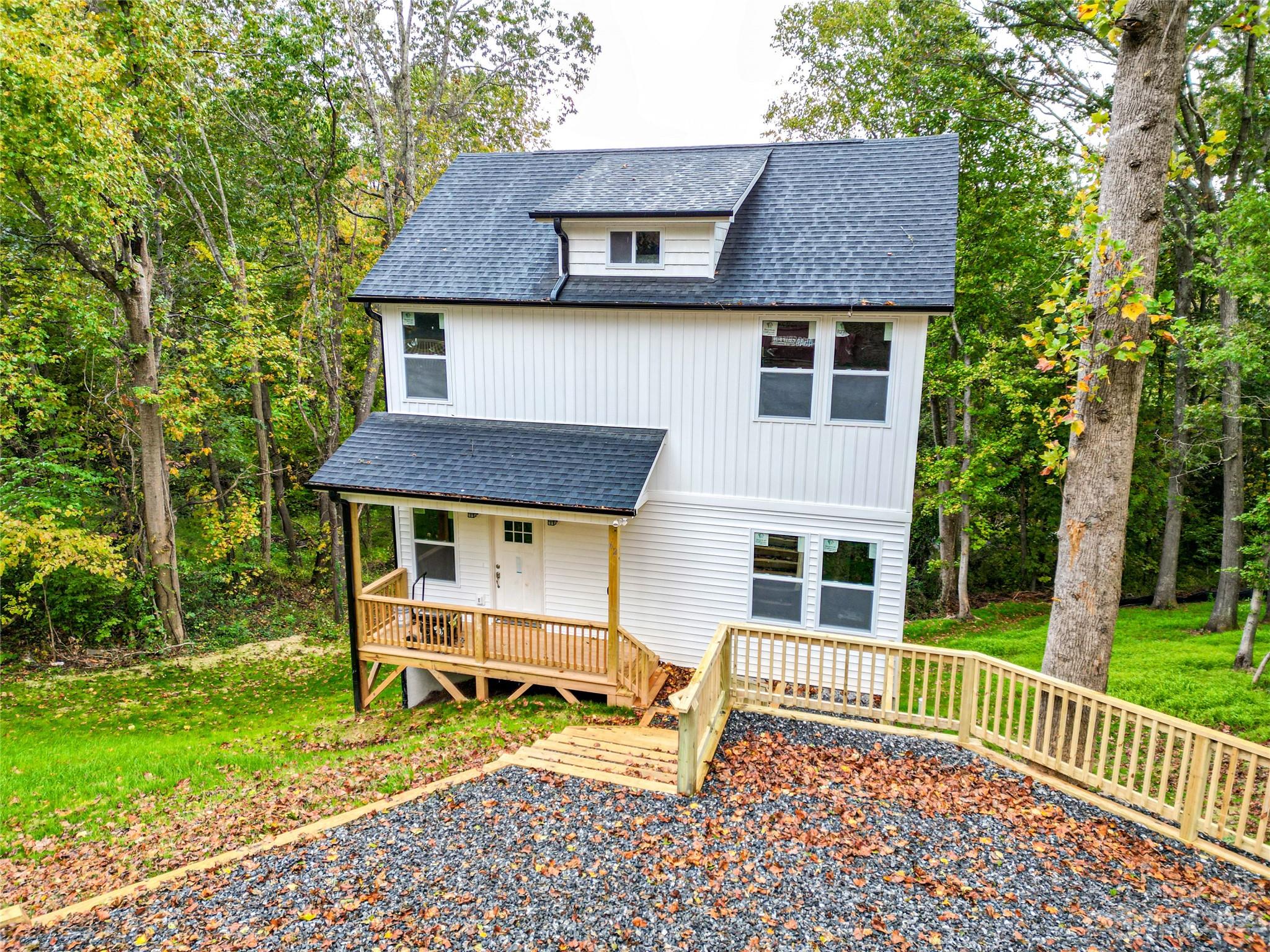 62 Naples Road Asheville, NC 28804 - Photo 30 of 33 Gallery Image 30