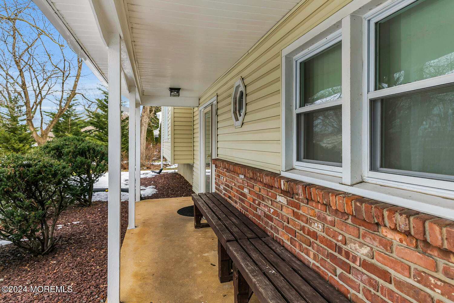 56 Crest Road Middletown, NJ 07748 - Photo 2 of 25 56 Crest Rd Middletown-large-003-037-1F8