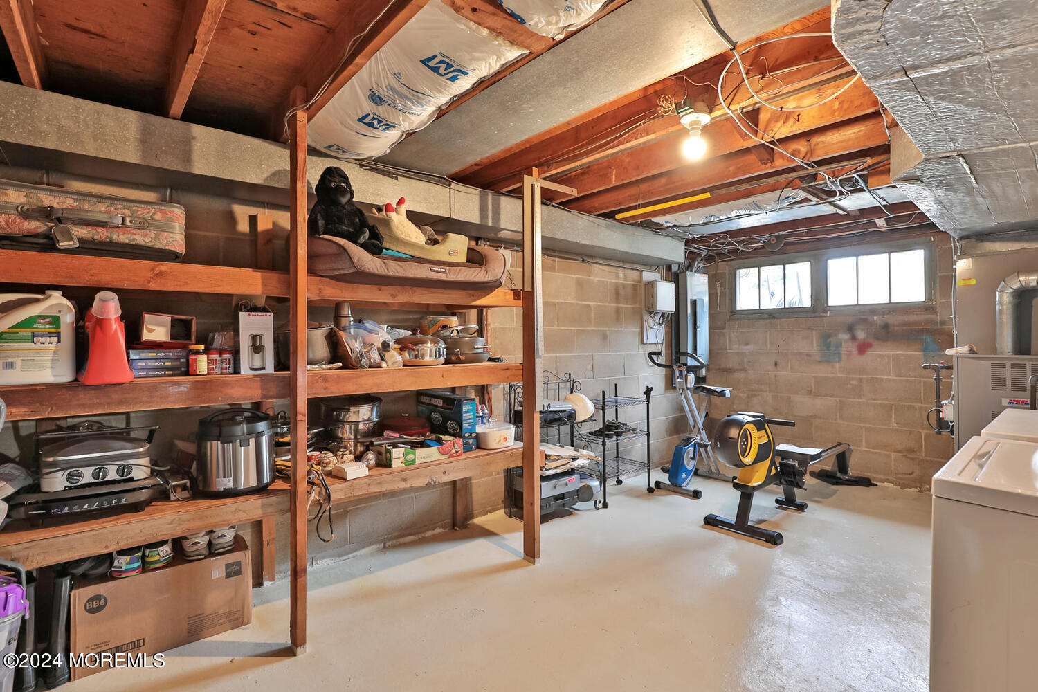 56 Crest Road Middletown, NJ 07748 - Photo 21 of 25 56 Crest Rd Middletown-large-031-032-1F8