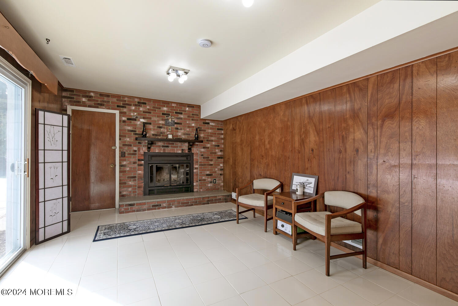 56 Crest Road Middletown, NJ 07748 - Photo 6 of 25 56 Crest Rd Middletown-large-007-006-1F8