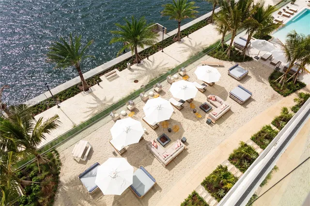 a outdoor view with a sitting space