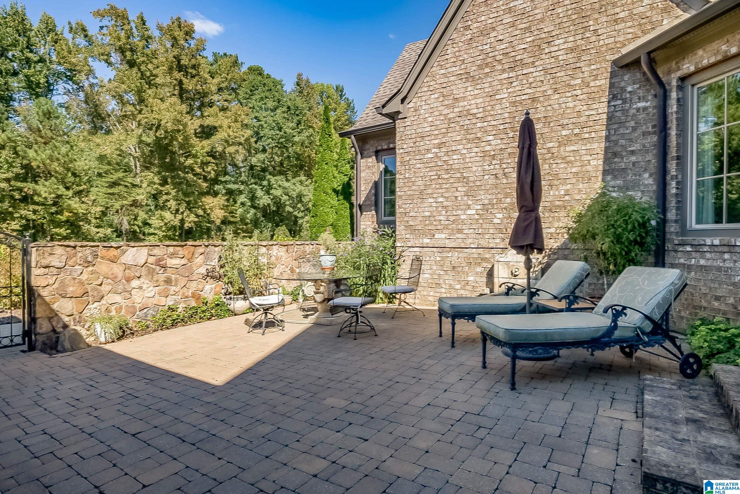 327 Forest Lane Leeds, AL 35094 - Photo 23 of 37