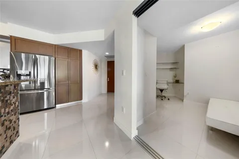 $995,000 | 2821 North Ocean Boulevard, Unit 508S, Fort Lauderdale, FL 33308