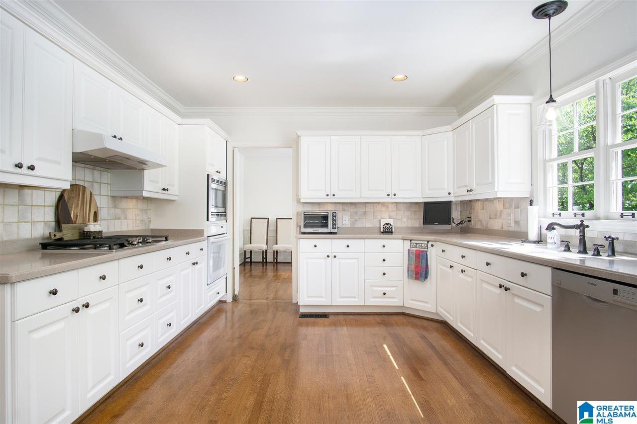 7 Clarendon Road Birmingham, AL 35213 - Photo 10 of 50