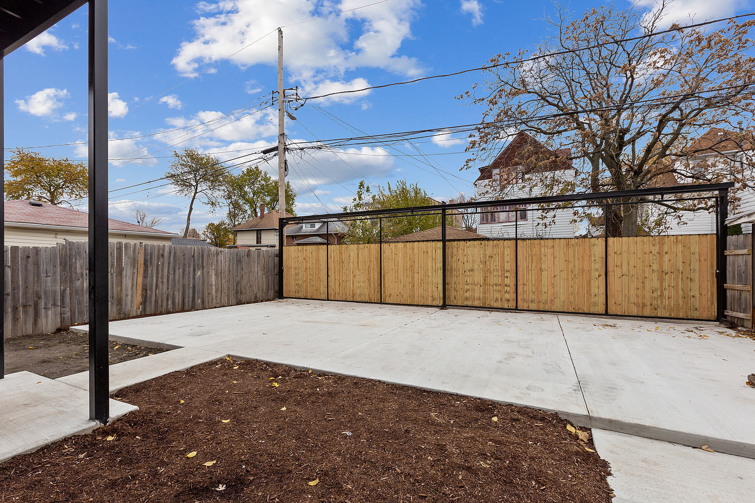 5955 West Superior Street, Unit G Chicago, IL 60644 - Photo 5 of 6 a view of a outdoor space