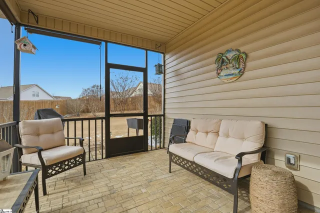 $350,000 | 717 Arnica Drive, Duncan, SC 29334