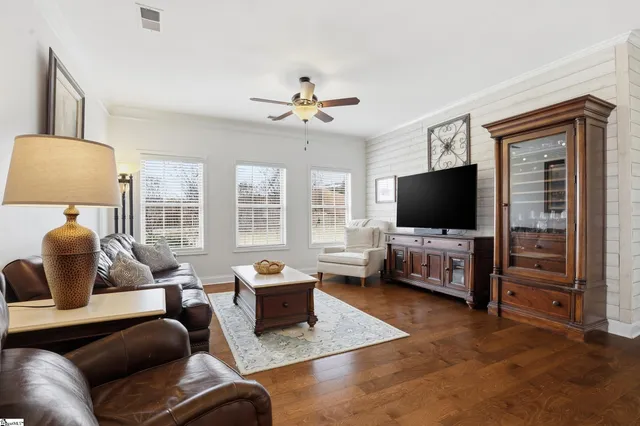 $350,000 | 717 Arnica Drive, Duncan, SC 29334