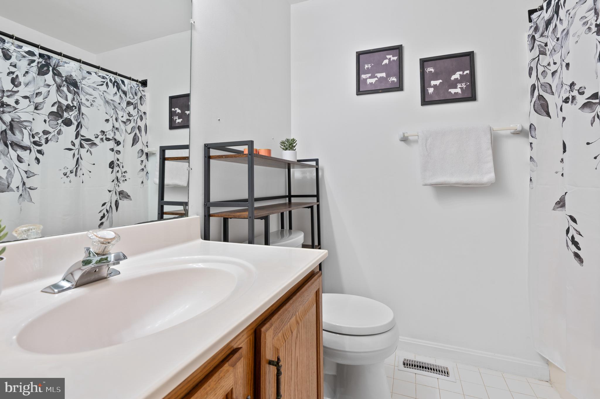 1315 Somerset Road Severn, MD 21144 - Photo 21 of 37