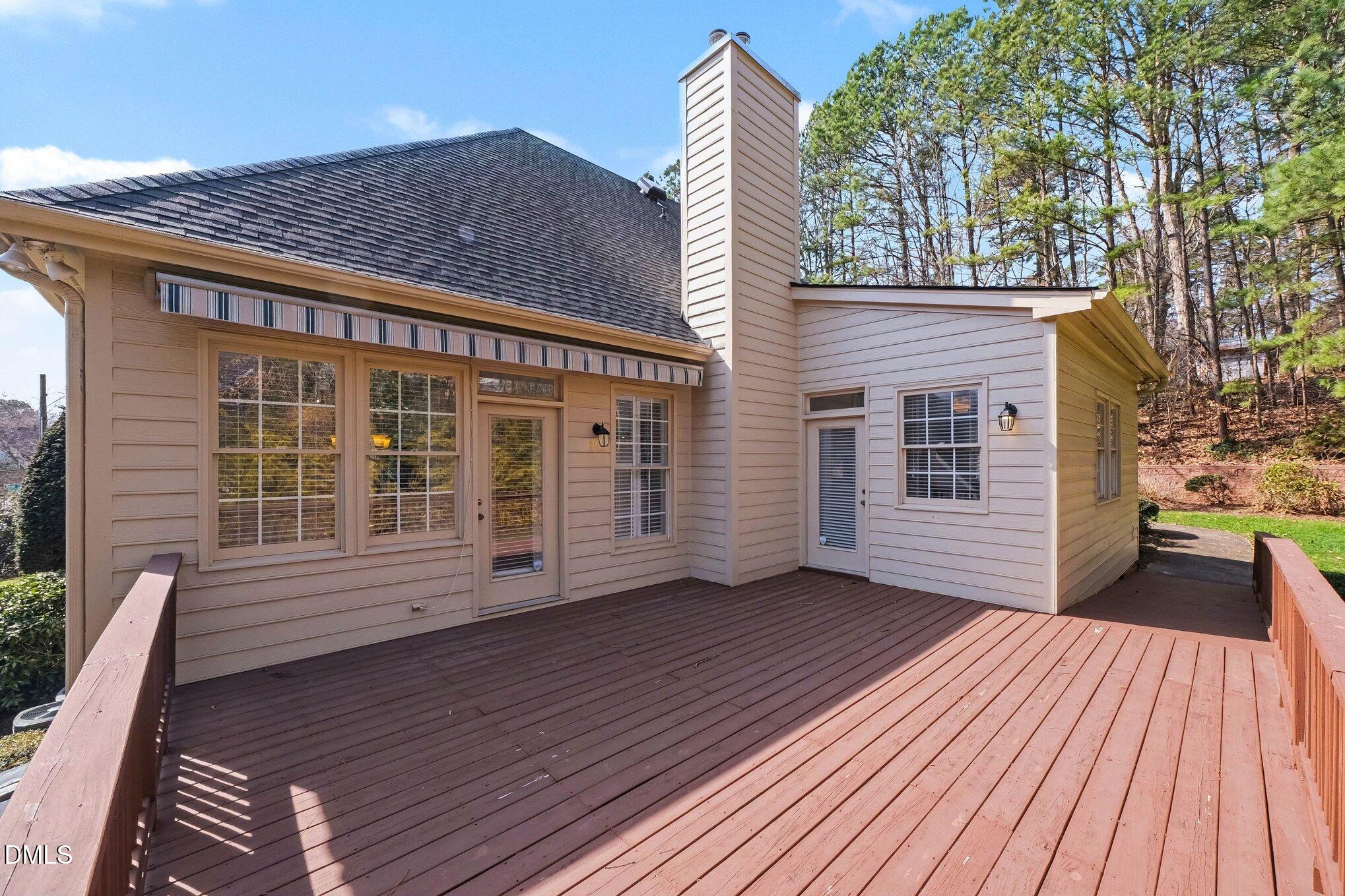1900 Small Court Raleigh, NC 27612 - Photo 3 of 31 024_file_1215