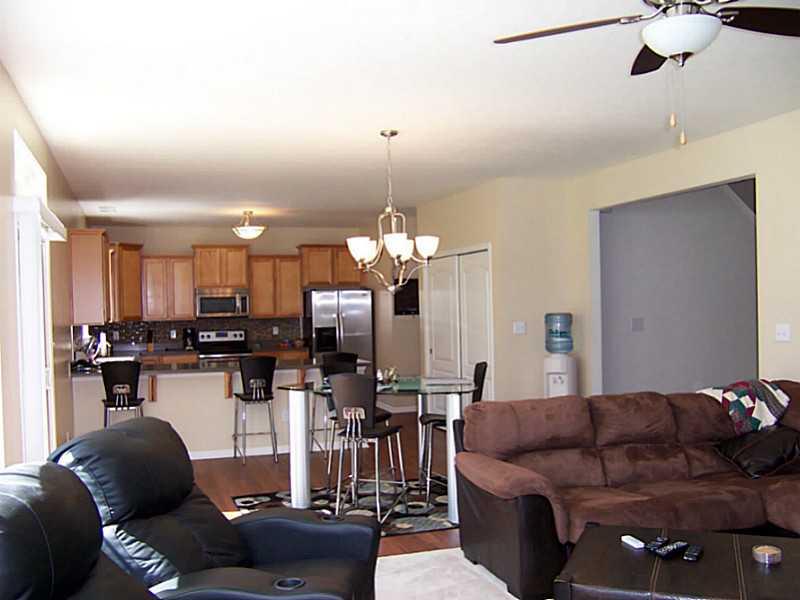 583 Moccosin Road Greenwood, IN 46142 - Photo 8 of 15 Gallery Image 8