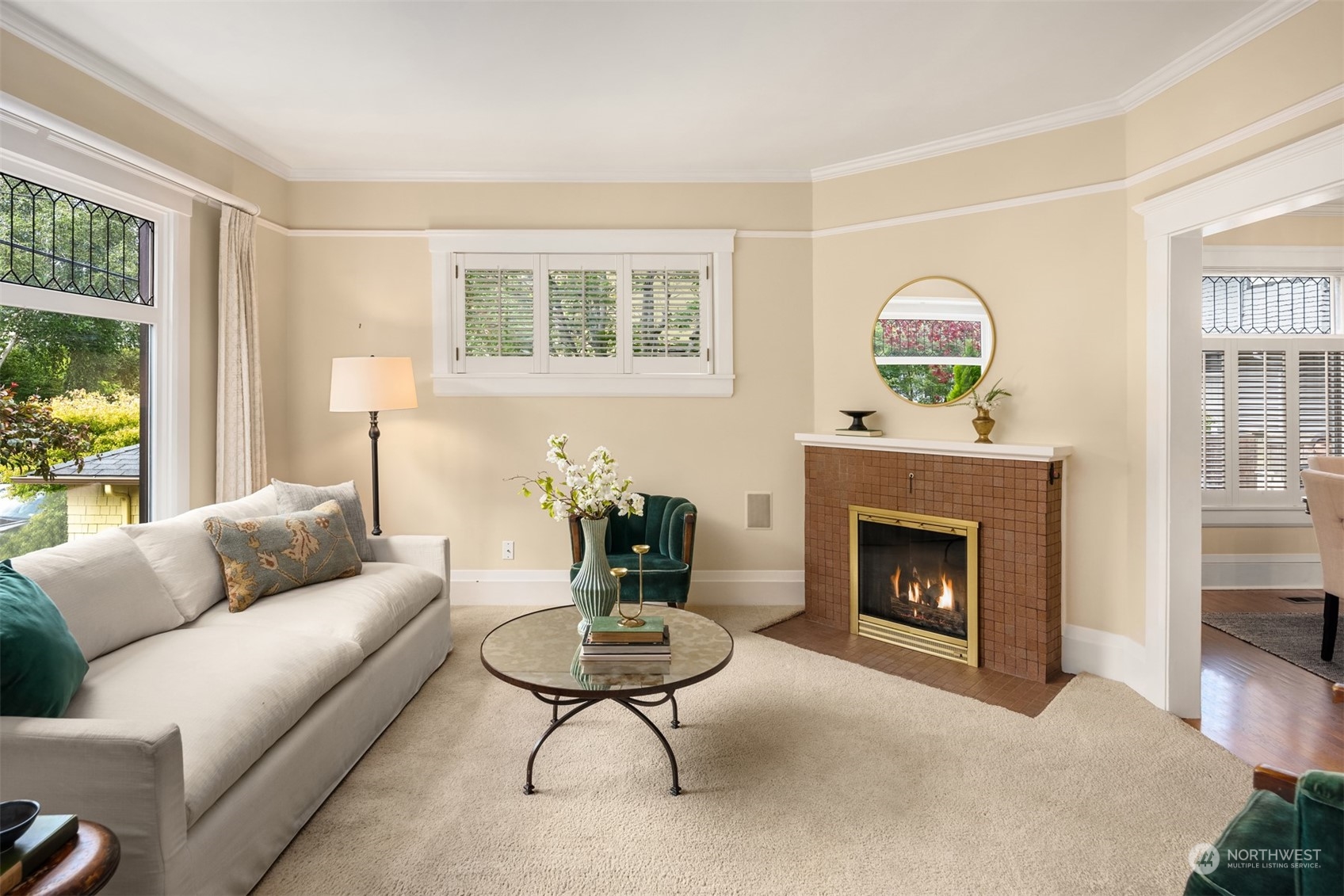 110 Howe Street Seattle, WA 98109 - Photo 8 of 32 Gallery Image 8