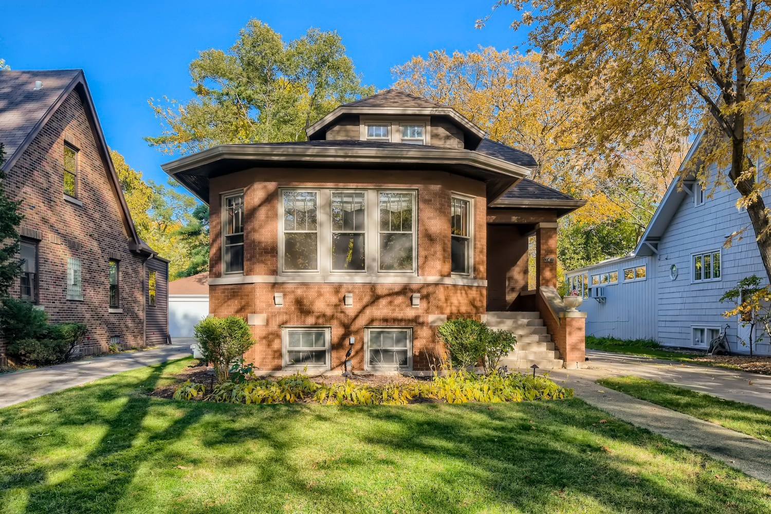 341 Nuttall Road Riverside, IL 60546 - Photo 1 of 28 a front view of a house with a yard