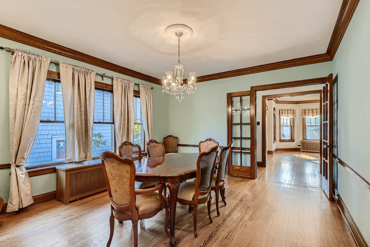 341 Nuttall Road Riverside, IL 60546 - Photo 5 of 28 a view of a dining room with furniture window and wooden floor