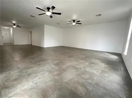 $265,000 | 2725 Oak Forest Boulevard South, Marrero, LA 70072