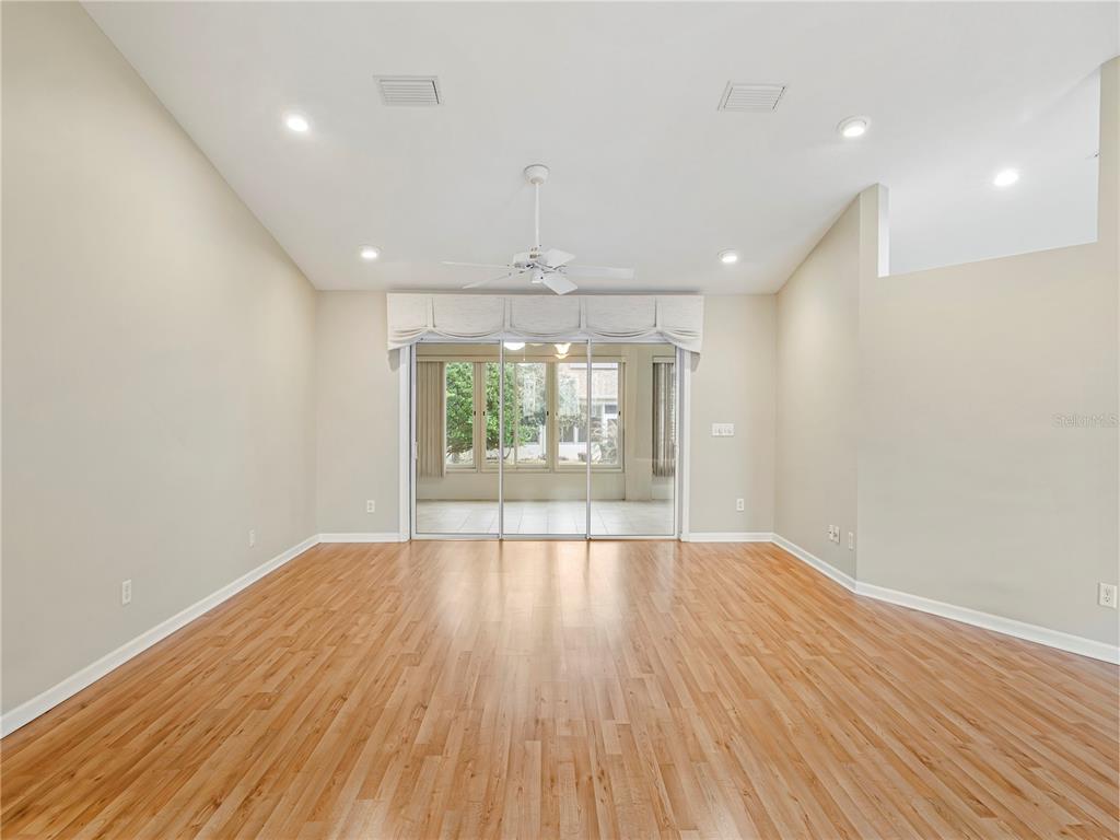1870 Northwest 56th Terrace Ocala, FL 34482 - Photo 5 of 29