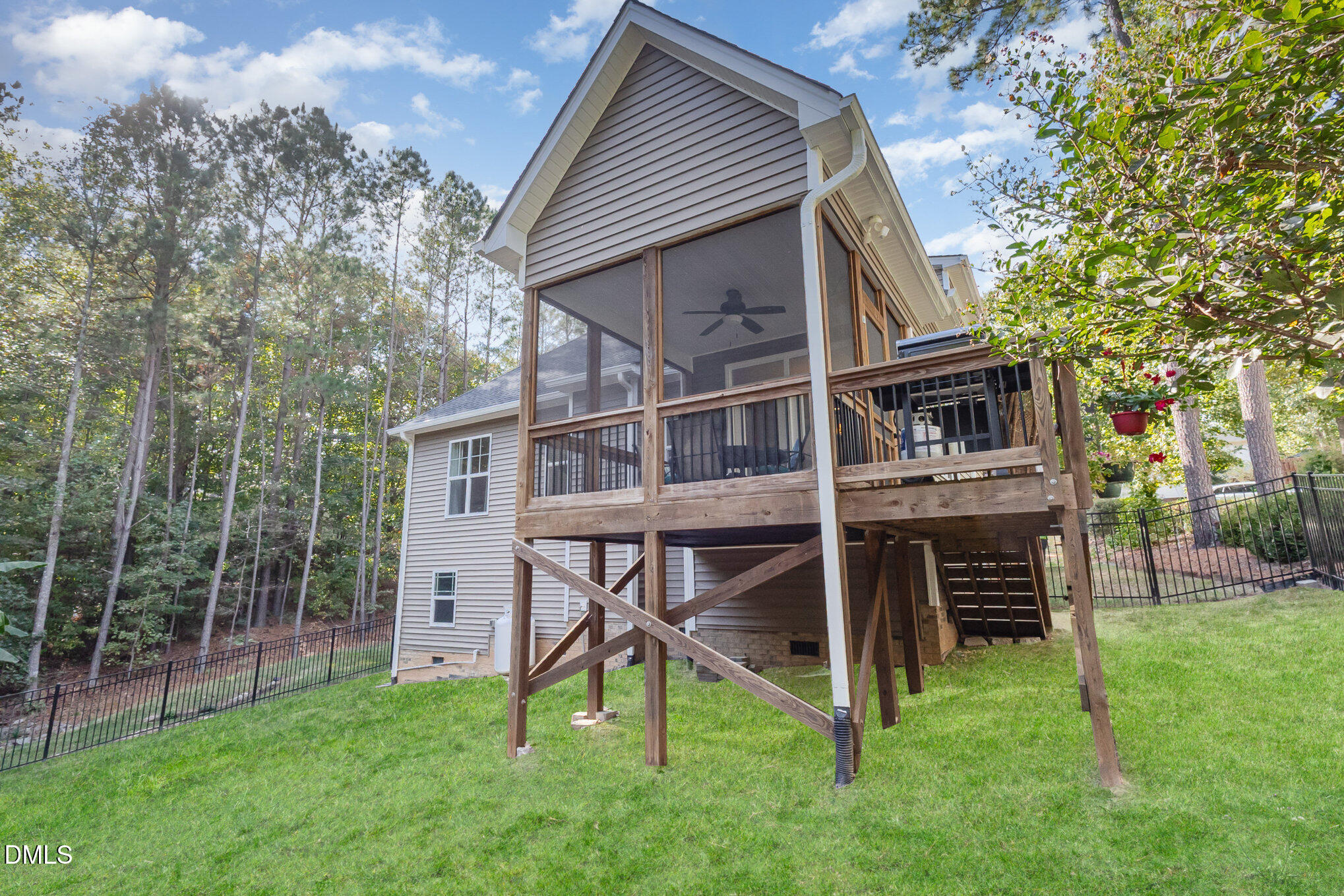 128 Waterleaf Place Clayton, NC 27527 - Photo 39 of 57 a view of a house with backyard