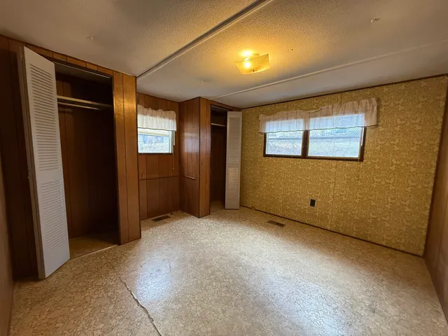 $99,950 | 30 Mountain Avenue, St. Johnsbury, VT 05819