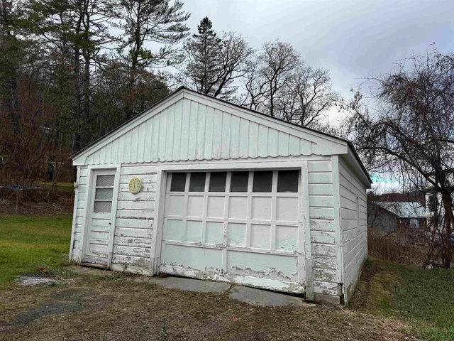 $99,950 | 30 Mountain Avenue, St. Johnsbury, VT 05819