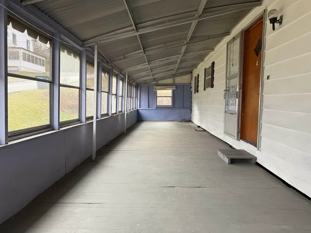 $99,950 | 30 Mountain Avenue, St. Johnsbury, VT 05819