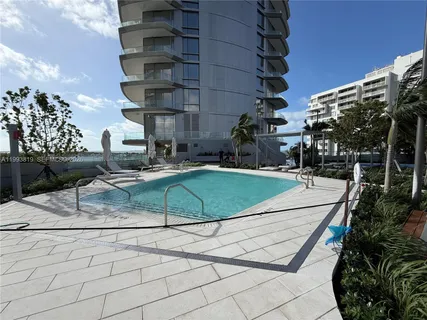 $5,850,000 | 175 Southeast 25th Road, Unit 3102, Miami, FL 33129