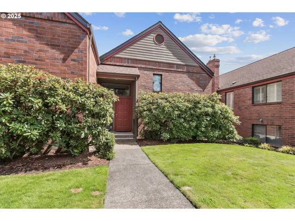 $389,900 | 15565 Southwest 114th Court, Unit 26, Portland, OR 97224