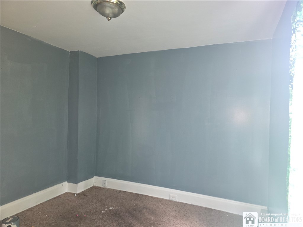 61 Ellicott Street Jamestown, NY 14701 - Photo 3 of 7