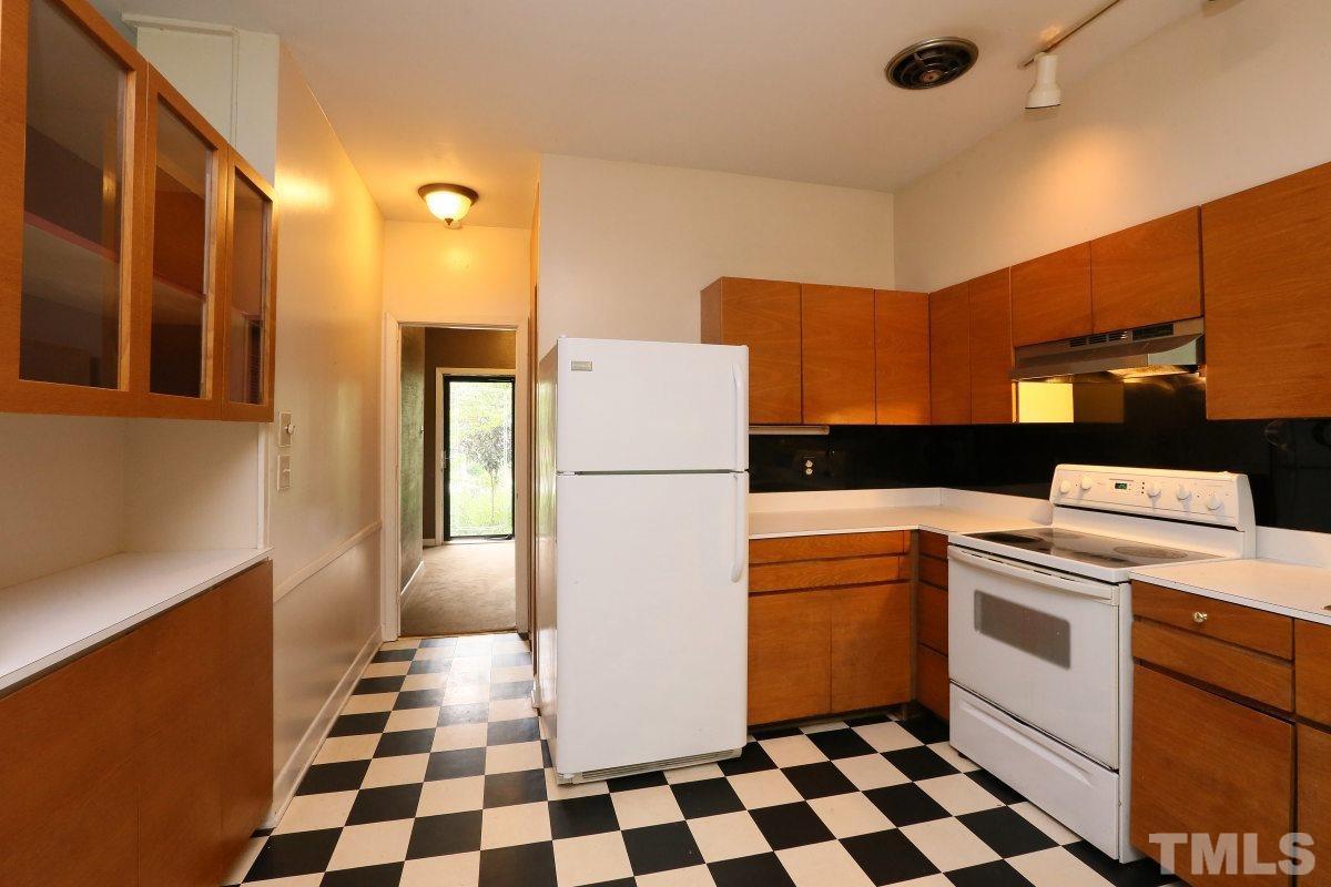 101 East Drewry Lane Raleigh, NC 27609 - Photo 11 of 25 Gallery Image 11