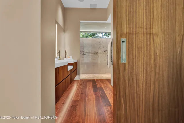 $25,495,000 | 200 North W Ridge Road, Jackson, WY 83001