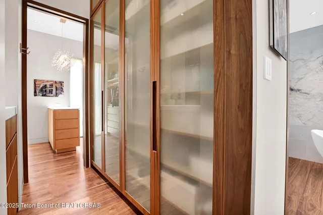 $25,495,000 | 200 North W Ridge Road, Jackson, WY 83001