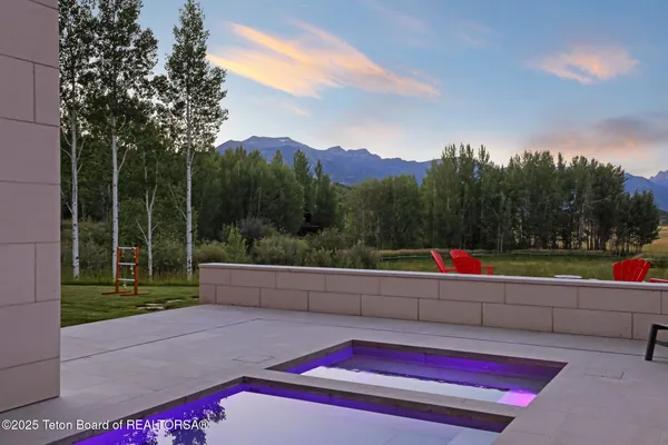 $25,495,000 | 200 North W Ridge Road, Jackson, WY 83001