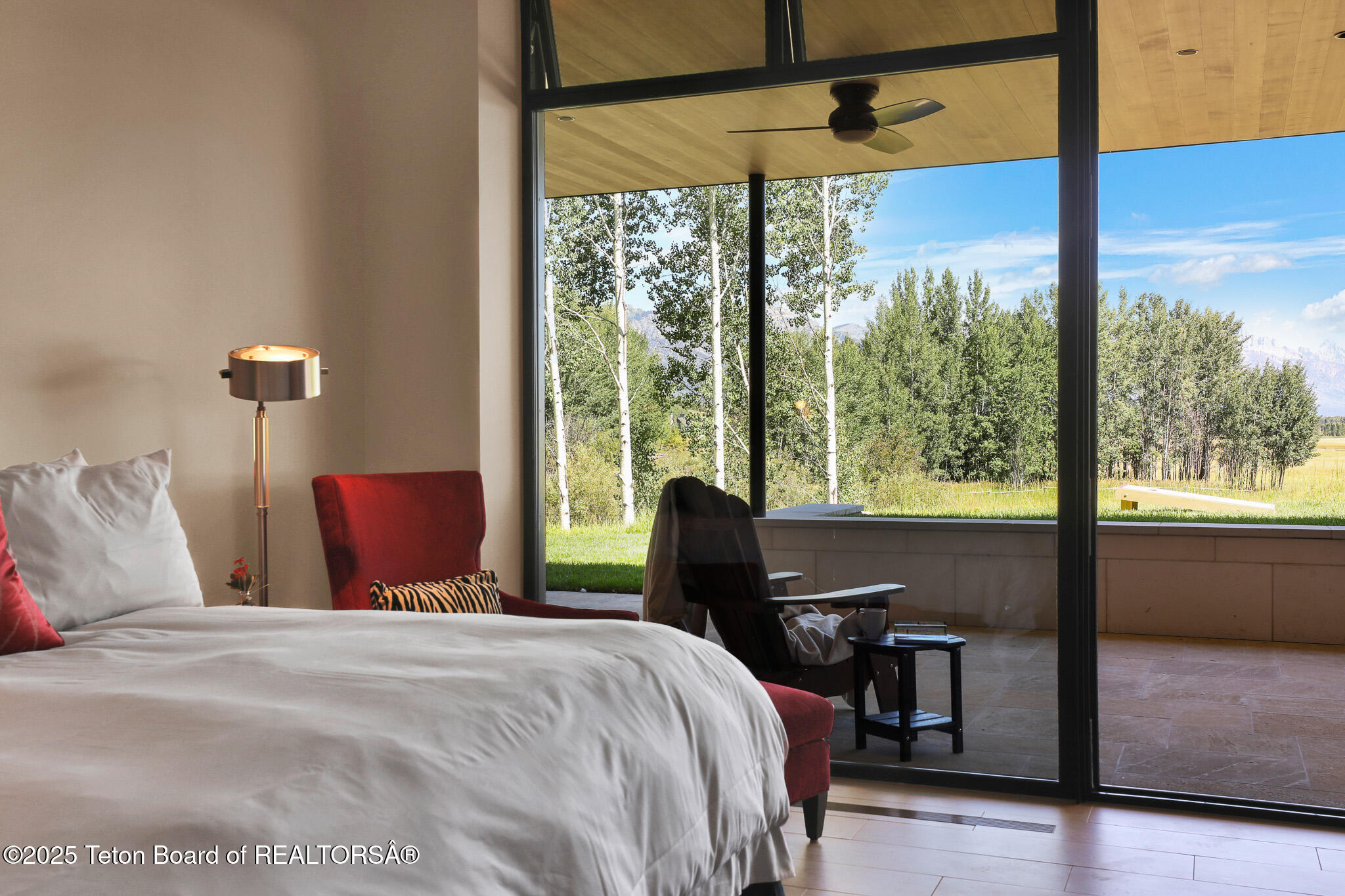 200 North W Ridge Road Jackson, WY 83001 - Photo 46 of 61 Lower level guest suite 1