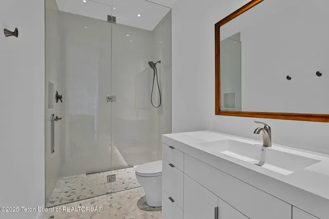 $25,495,000 | 200 North W Ridge Road, Jackson, WY 83001